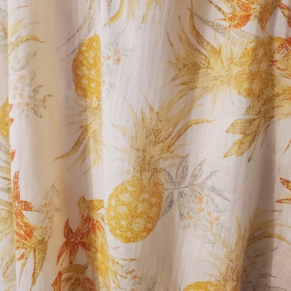 A.N.A. - WOMANS PINEAPPLE TOP/BLOUSE - SIZE S - Picture 4 of 6